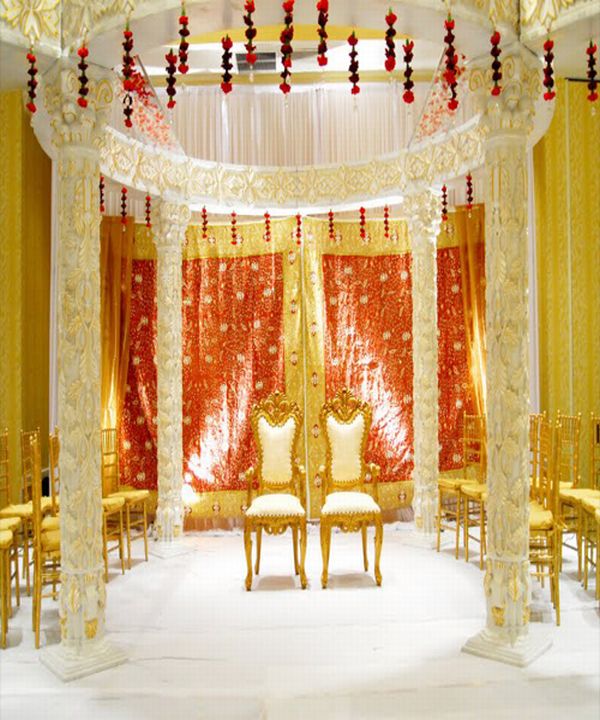 Marriage mandap possesses a great significance in Indian Marriage