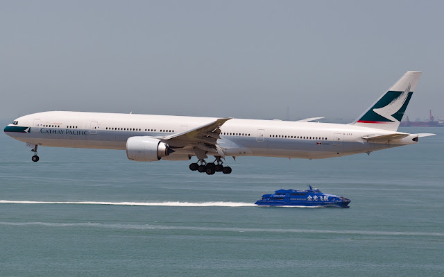 Cathay Pacific Boeing 777-300ER