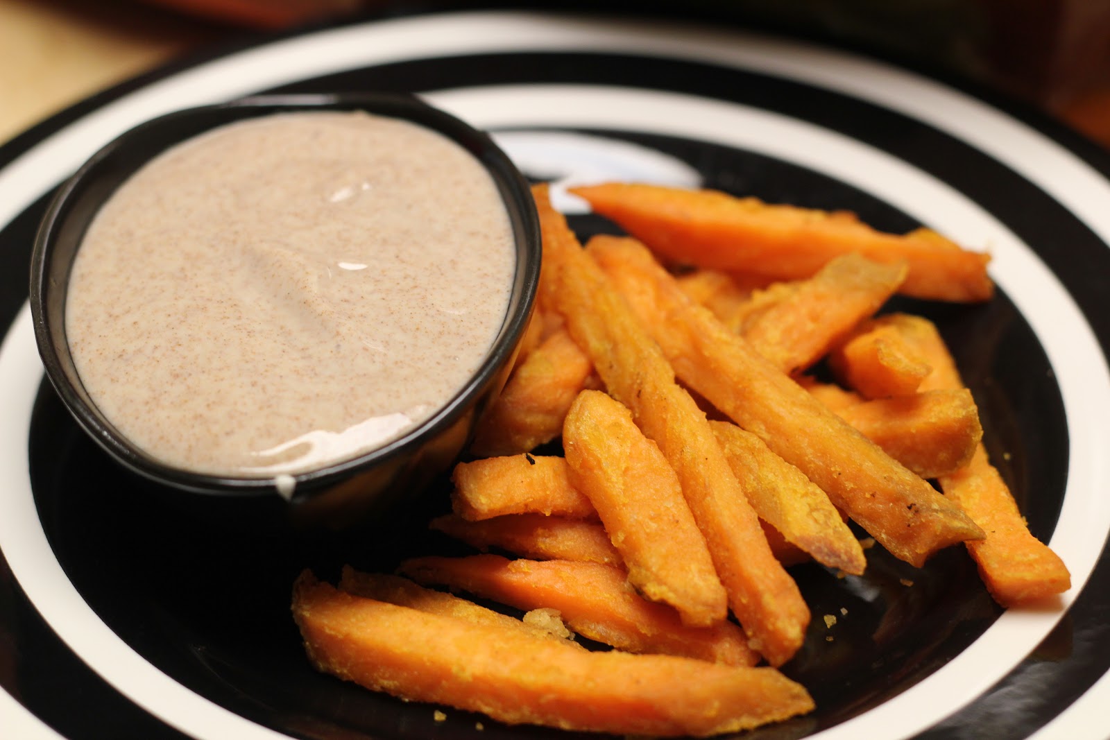 Ore-Ida Sweet Potato Fries with Maple-Cinnamon Dipping ...