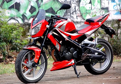 2011 Yamaha Scorpio R6 Street Fighter Modifications