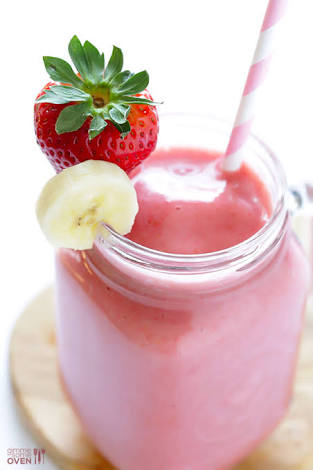 Cara membuat banana strawberry smoothies 