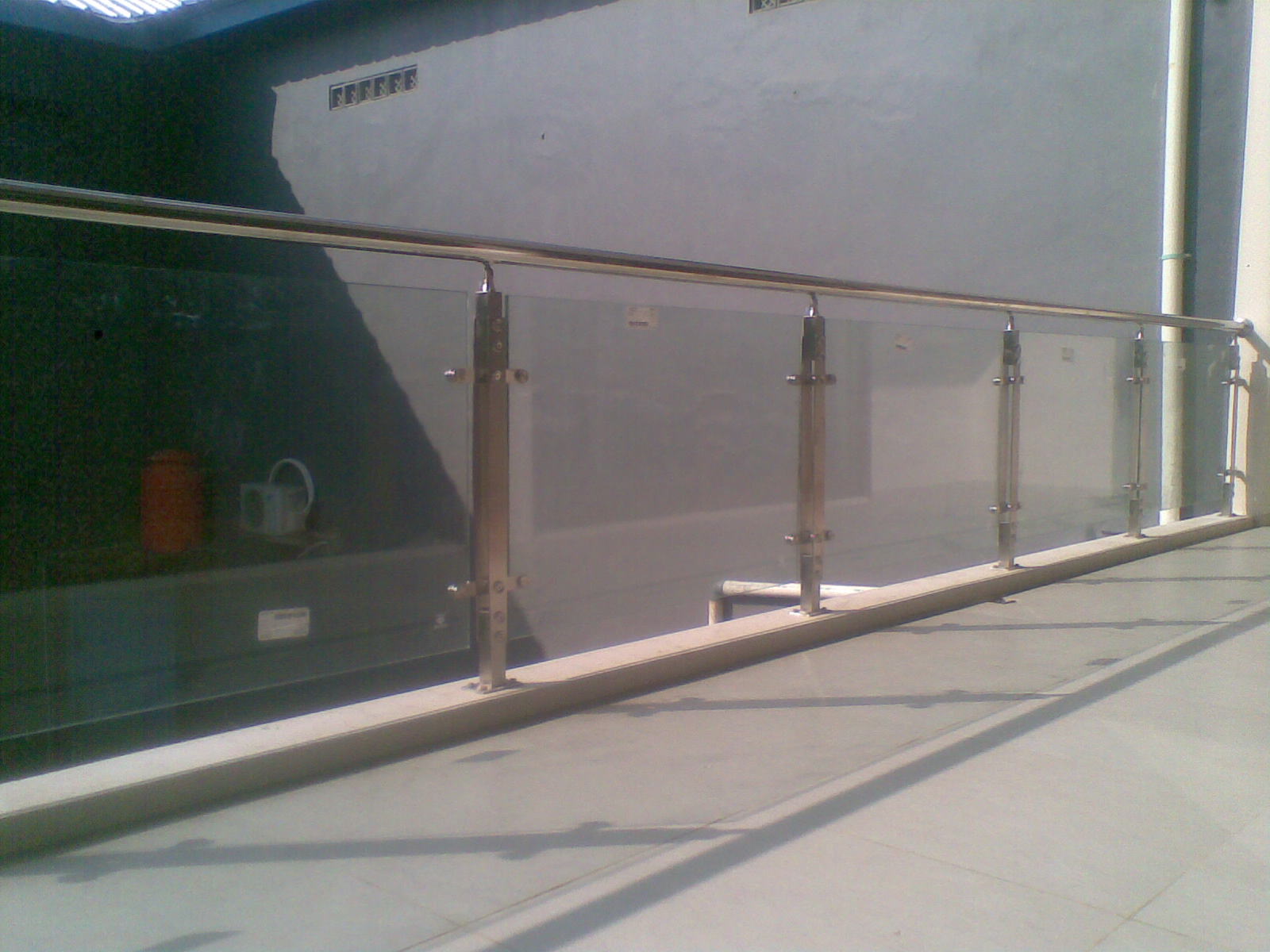 ABADI JAYA STEEL pasang balkon kaca tempered 2022 di karawang