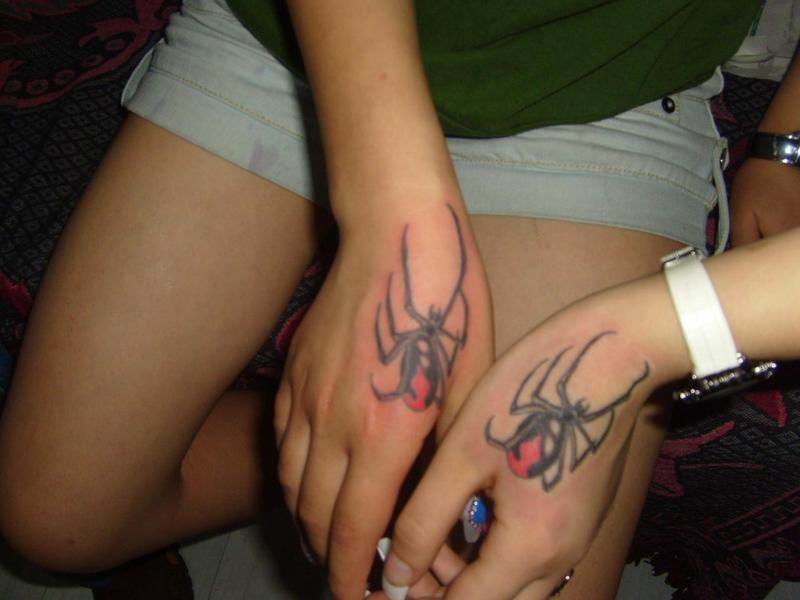 Spider tattoo picture Cool spider tattoo for lovers