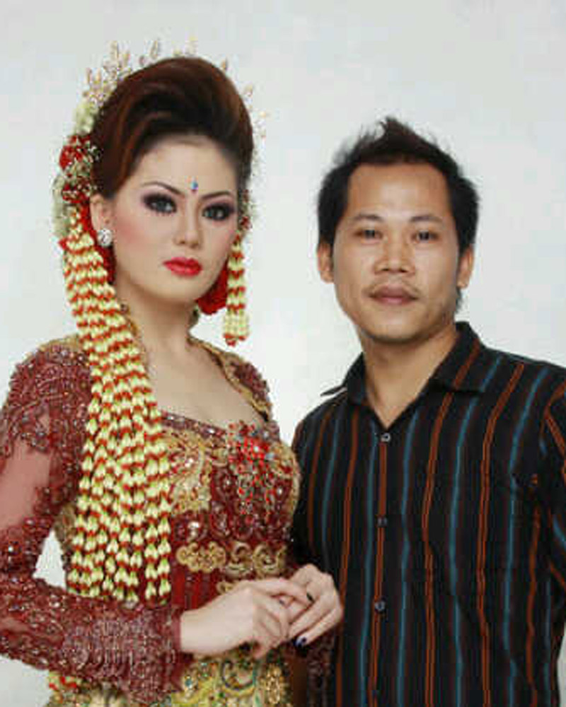 PAKET WEDDING SIDOARJO  HARGA PAKET RIAS  PENGANTIN 