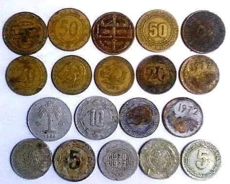 عملات نقدية وورقية جزائرية مختلفة نقدية  قديمة