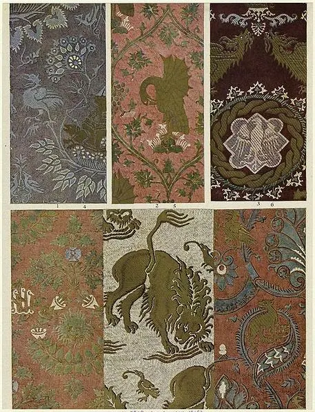 14th-century Italian silk damasks