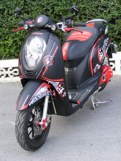 Honda Scoopy modifikasi Dari motorplus MIO Velg 17 Gambar mio modif pelek 17 modifikasi Honda beat velg jari