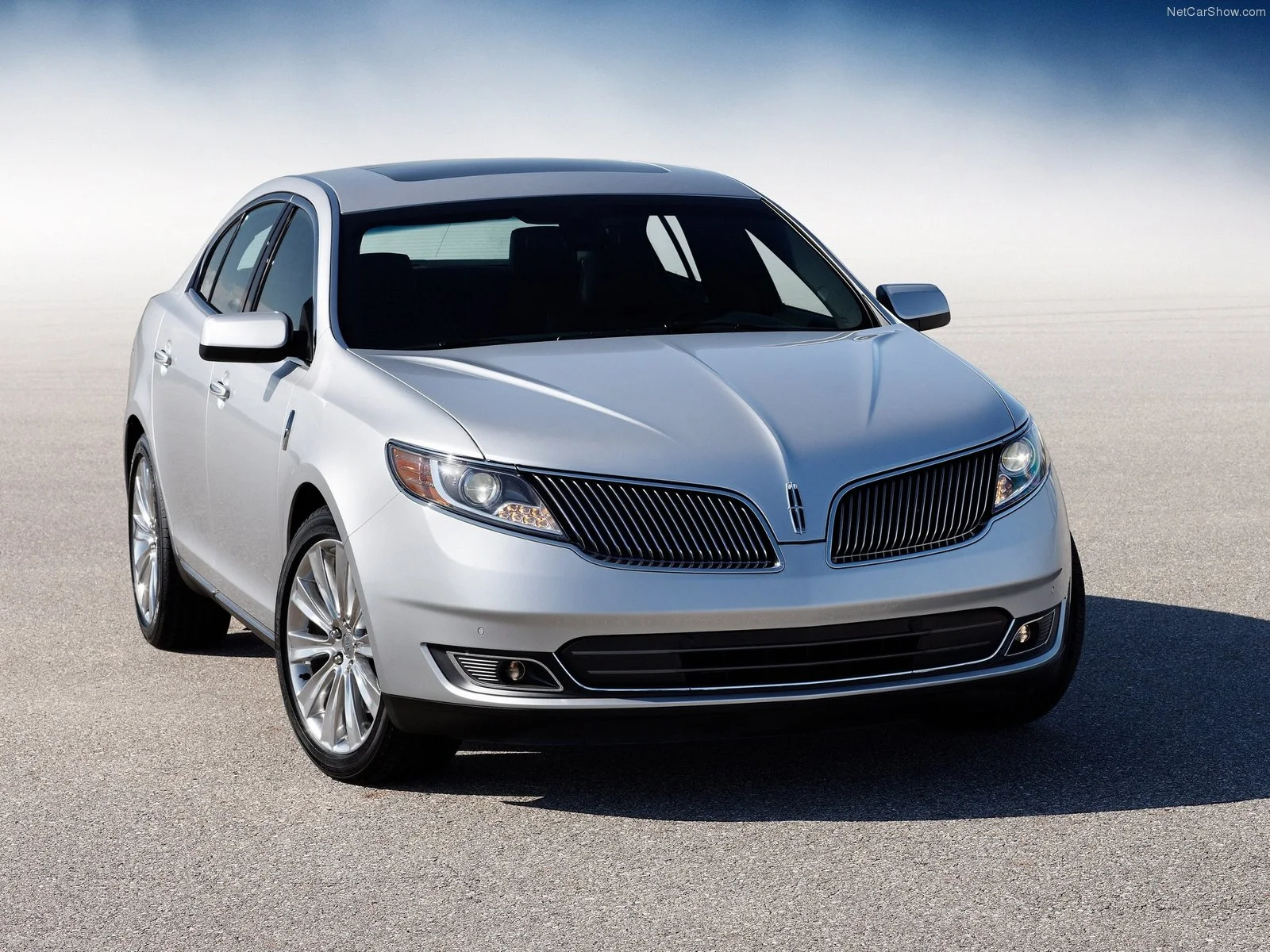 Hình ảnh xe ô tô Lincoln MKS 2013 & nội ngoại thất