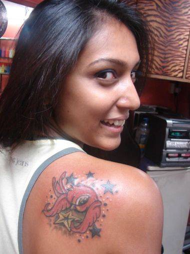 tribal tattoo sleeve and shoulder. Shoulder Tattoos: Bird and Stars Tattoo