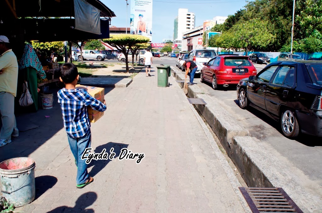 sabah part 5 pasar kraftangan pasar ikan masin balik sudaaaa 17