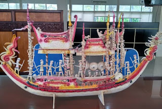 Miniatur kapal dari getah nyatu