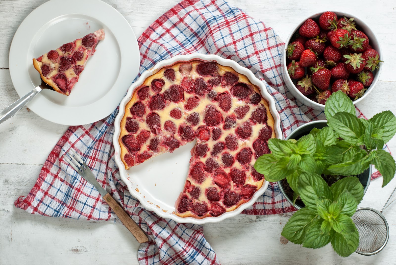 Clafoutis z truskawkami bez cukru