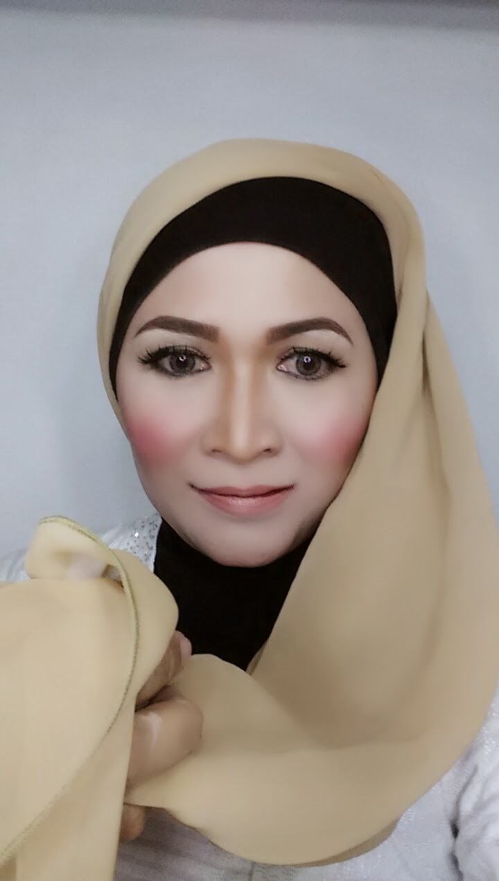 Everonias Blog Beautyparentinglifestyle MAKEUP DAN HIJAB