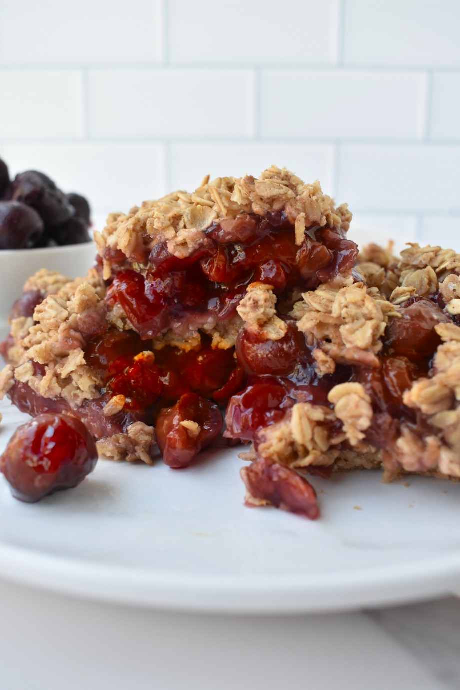 Cherry Pie Oatmeal Bars