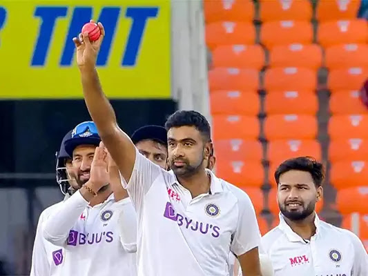 Ravichandran Ashwin Playing Cricket