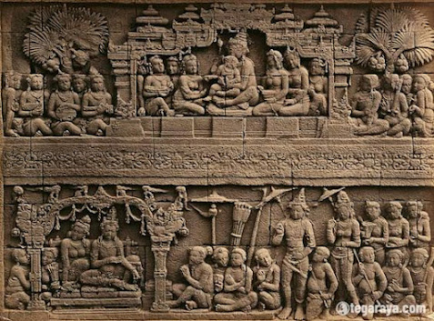 Relief Kuno terkenal di Dunia di kawasan situs Candi Borobudur di Indonesia