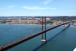 Puente 25 de Abril