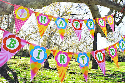 Decoracion de fiesta infantil con globos y girnaldas