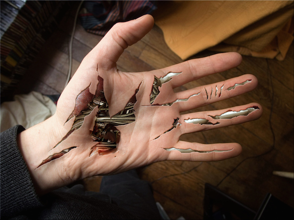Excelente biomecânico/cyborg mão da tatuagem