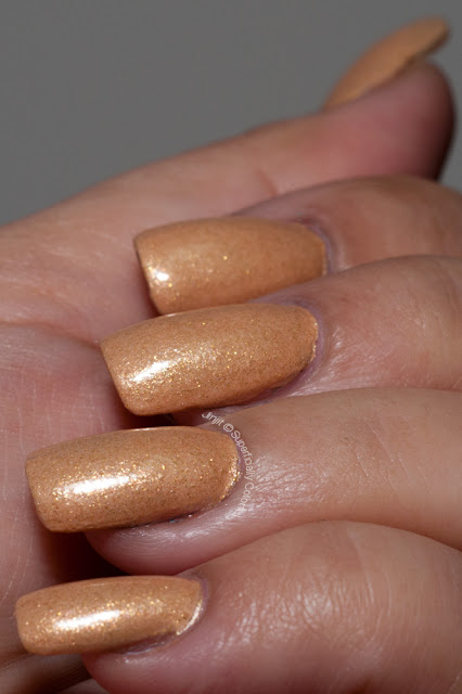 The Nail Junkie - Gold Bell