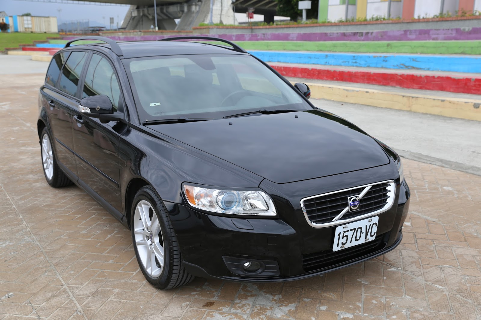 兜風歡樂時光 09 Volvo V50