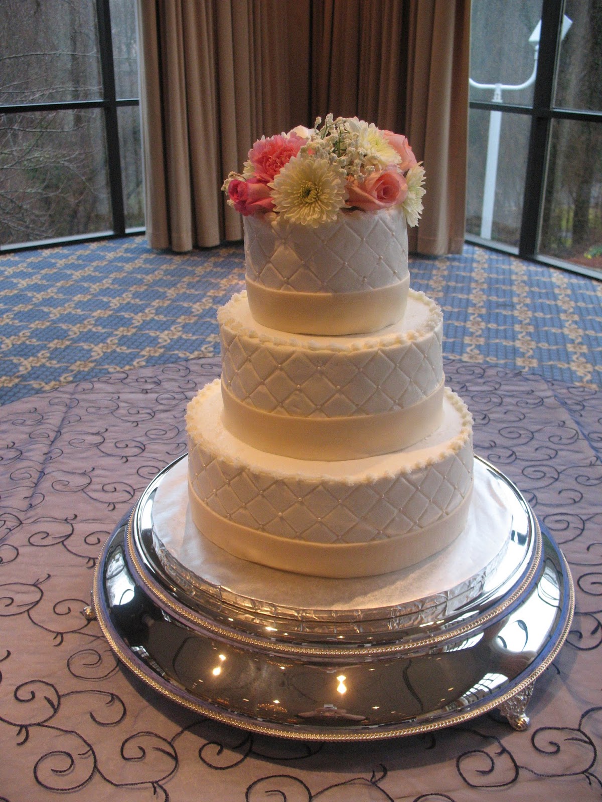 Wedding Cakes By Mary Ann
