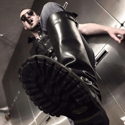 Leatherman sunglasses black leather shiny boots