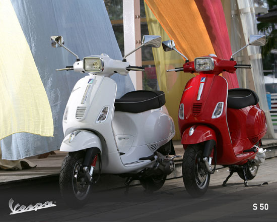 Vespa S50.jpg