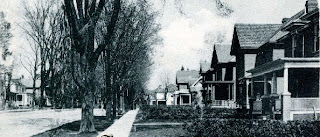 King St. looking East: residential neighbourhood. early 1900s. Source: OurOntario.ca