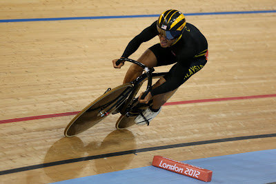 Azizulhasni Mara ke Pusingan Kedua Keirin Olimpik London 2012