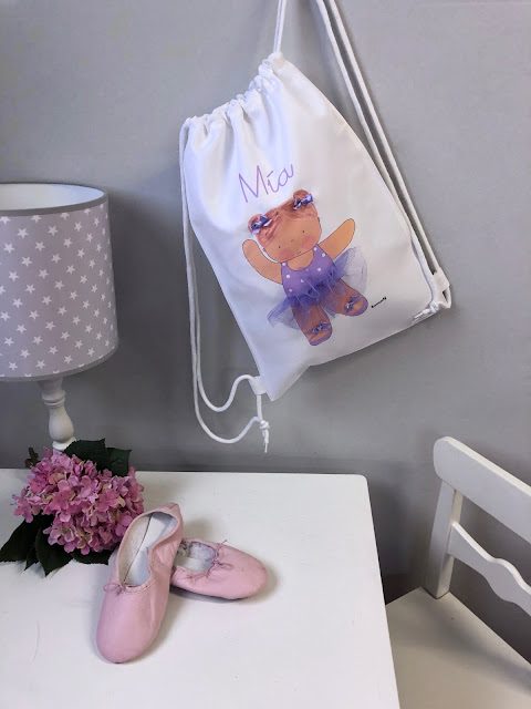 Mochilas pequeñas  infantiles  y personalizadas.beautiful ballet children's backpack, personalized with the name of the girl.preciosa mochila infantil de ballet, personalizada con el nombre de la niña.