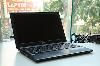 laptop-cu-acer-aspire-e1-570