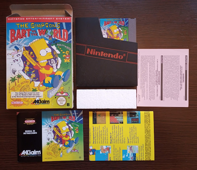 Juego de NES The Simpsons Bart VS World caja, juego, corcho, instrucciones, aviso epilepsia, poster