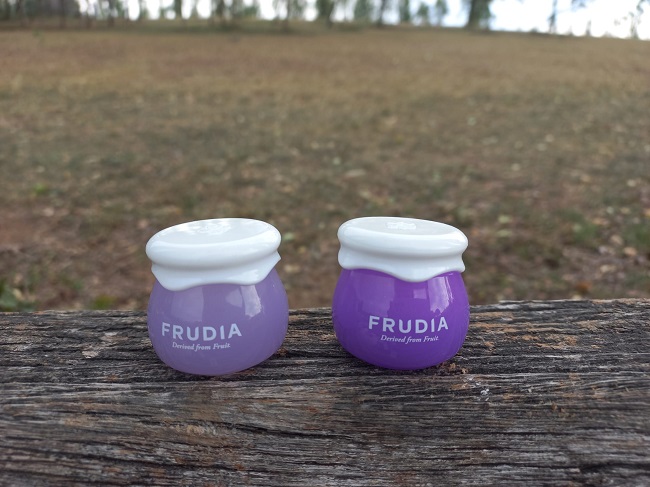 Blueberry Hydrating Cream de FRUDIA