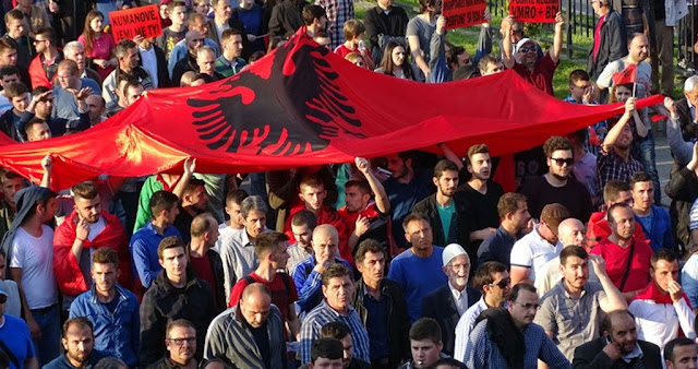 ΠΟΥ ΕΙΣΑΙ ΒΡΕ ΚΟΤΖΙΑ ??“Η Άρτα είναι Αλβανική, θέλουμε τα εδάφη μας” Μετά τα Σκόπια και τα Τίρανα