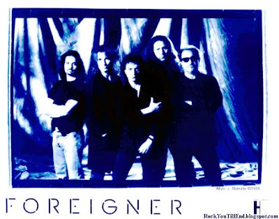 Foreigner band