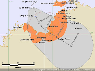 System 96P vor Nordaustralien wird voraussichtlich zu Zyklon MITCHELL, Mitchell, Australien, Australische Zyklonsaison, 2012, März, aktuell, Vorhersage Forecast Prognose, Verlauf, Zugbahn, Kalumburu, Wyndham, Port Keats, Daily River, Adelaide River, Batchelor, Dundee Beach, Darwin, Bathurst Island, Melville Island