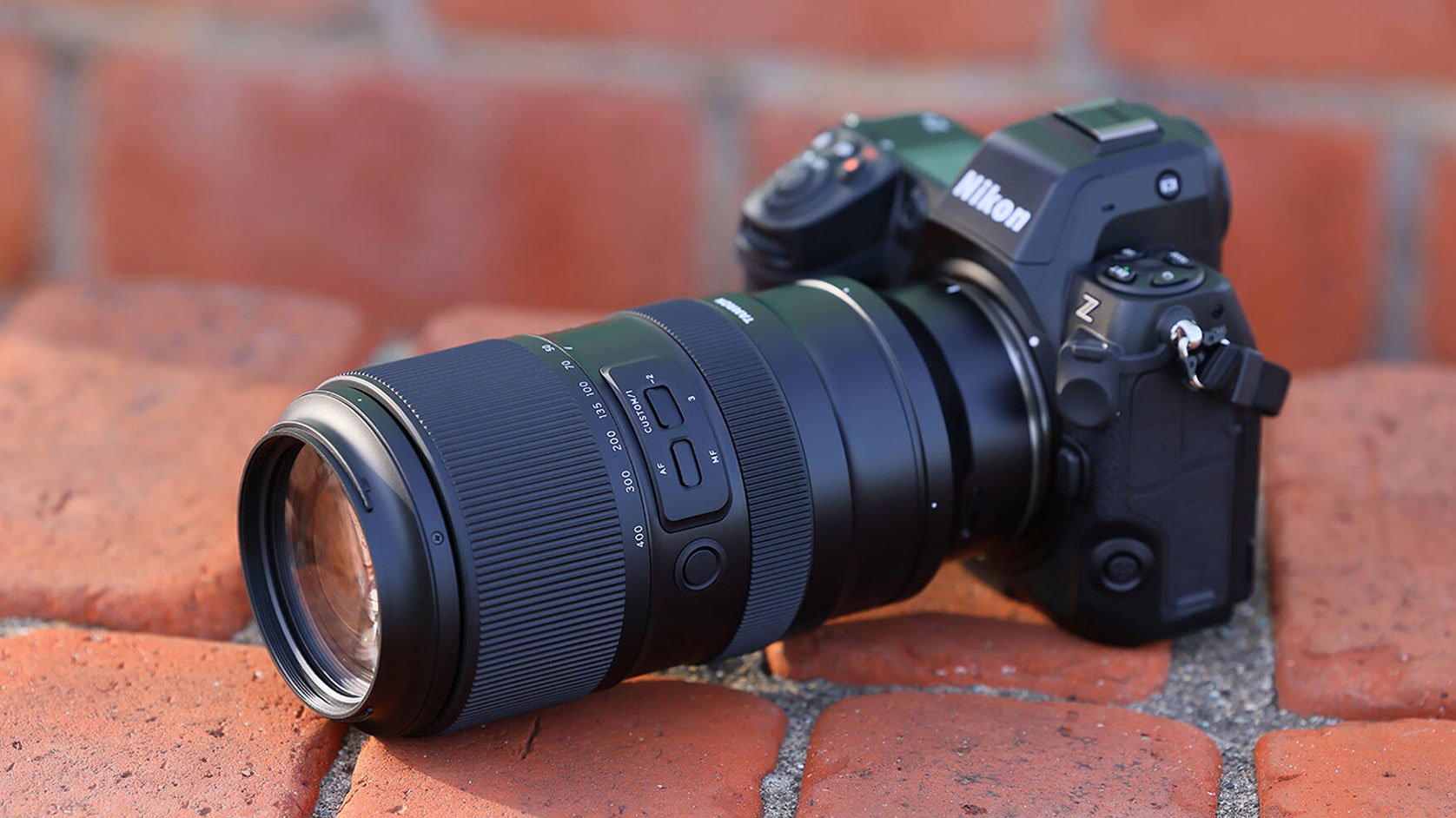 Камера Nikon с объективом Tamron 50-400mm f/4.5-6.3 Di III VC VXD