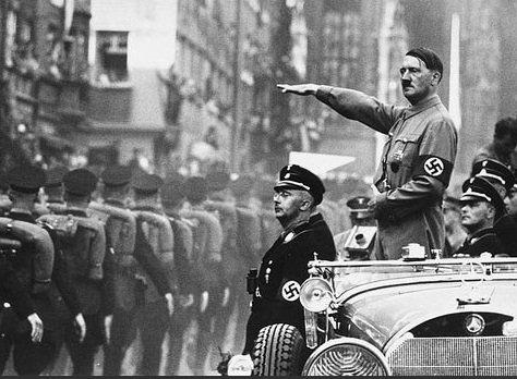 Nazi dan Adolf Hitler Jerman