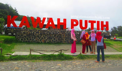 Kawasan wisata Kawah Putih, ciwidey, Bandung