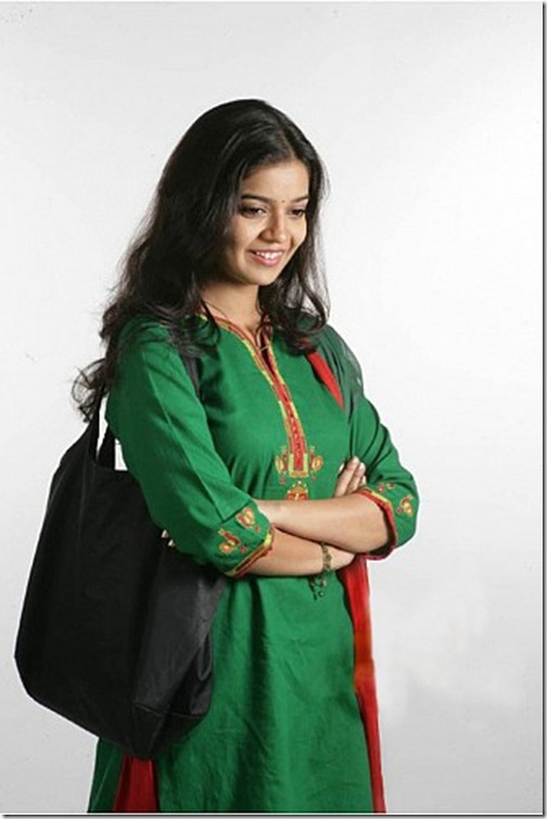 Indian-Tv-Actress-Colours-Swath-pcs (5)