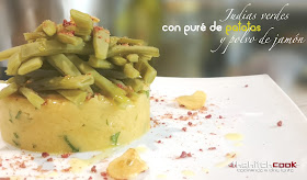  JUDIAS VERDES CON PURÉ DE PATATAS Y POLVO DE JAMÓN