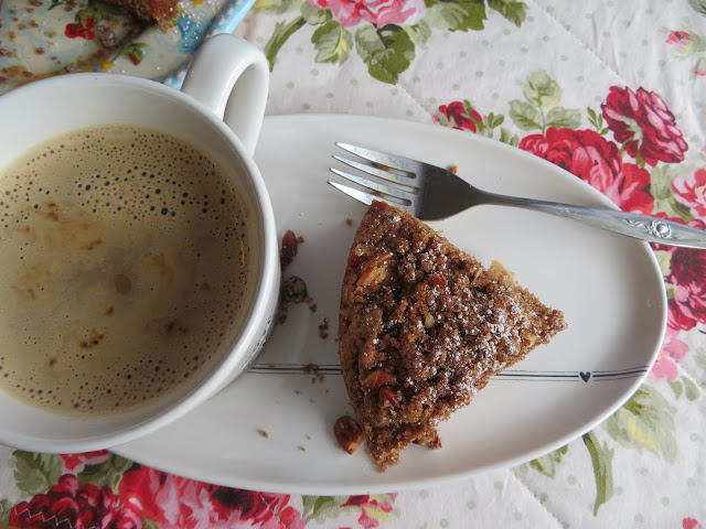 Cinnamon Streusel Coffee Cake