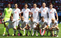 SELECCIÓN DE POLONIA - Temporada 2015-16 - Fabianski, Krychowiak, Milik, Jedrzejczyk, Glik y Piszczek; Blaszczykowski, Grosicki, Maczynski, Robert Lewandowskic y Pazdan - SUIZA 1 (Shaqiri) POLONIA 1 (Blaszczykowski); en los penaltys, gana Polonia 5 (Lewandovski, Milik, Glik, Blaszczykowski, Krychowiak) a 4 (Ricardo Rodríguez, Schar, Shaqiri, Lichsteiner) - 25/06/2016 - Eurocopa de Francia 2016, octavos de final - Saint-Étienne, Francia, Stade Geoffroy-Guichard