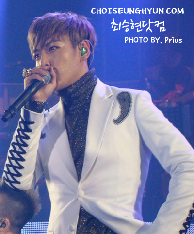 TOP at YG Family Concert 2011