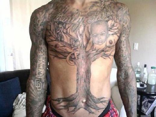 Monta Ellis got a tree tattoo on his chest and while in some ways it seems