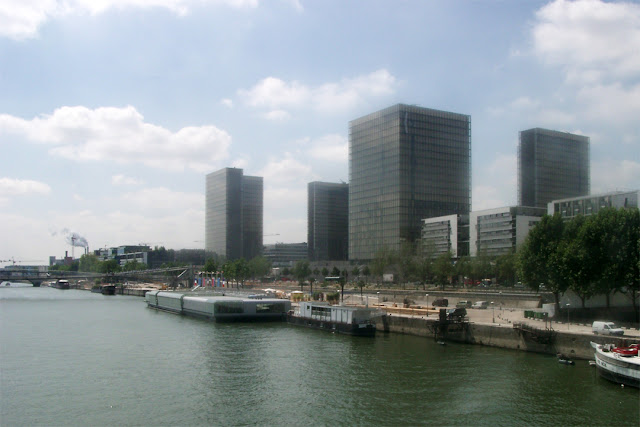 Piscine Joséphine Baker, Site François-Mitterrand, Bibliothèque nationale de France, Quai François-Mauriac, Paris