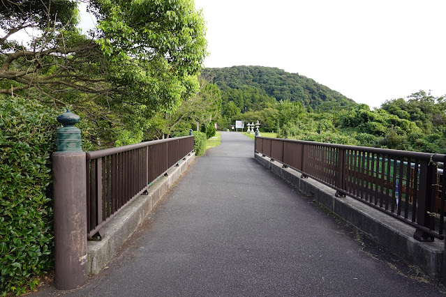 島根県出雲市小境町　一畑薬師駐車場