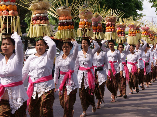 Odalan procession - balinese