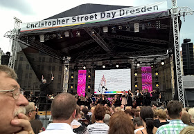 Beethoven's Ninth Symphony performed on the Christopher Street Day stage as part of Dresden Music Festival's Klingende Stadt